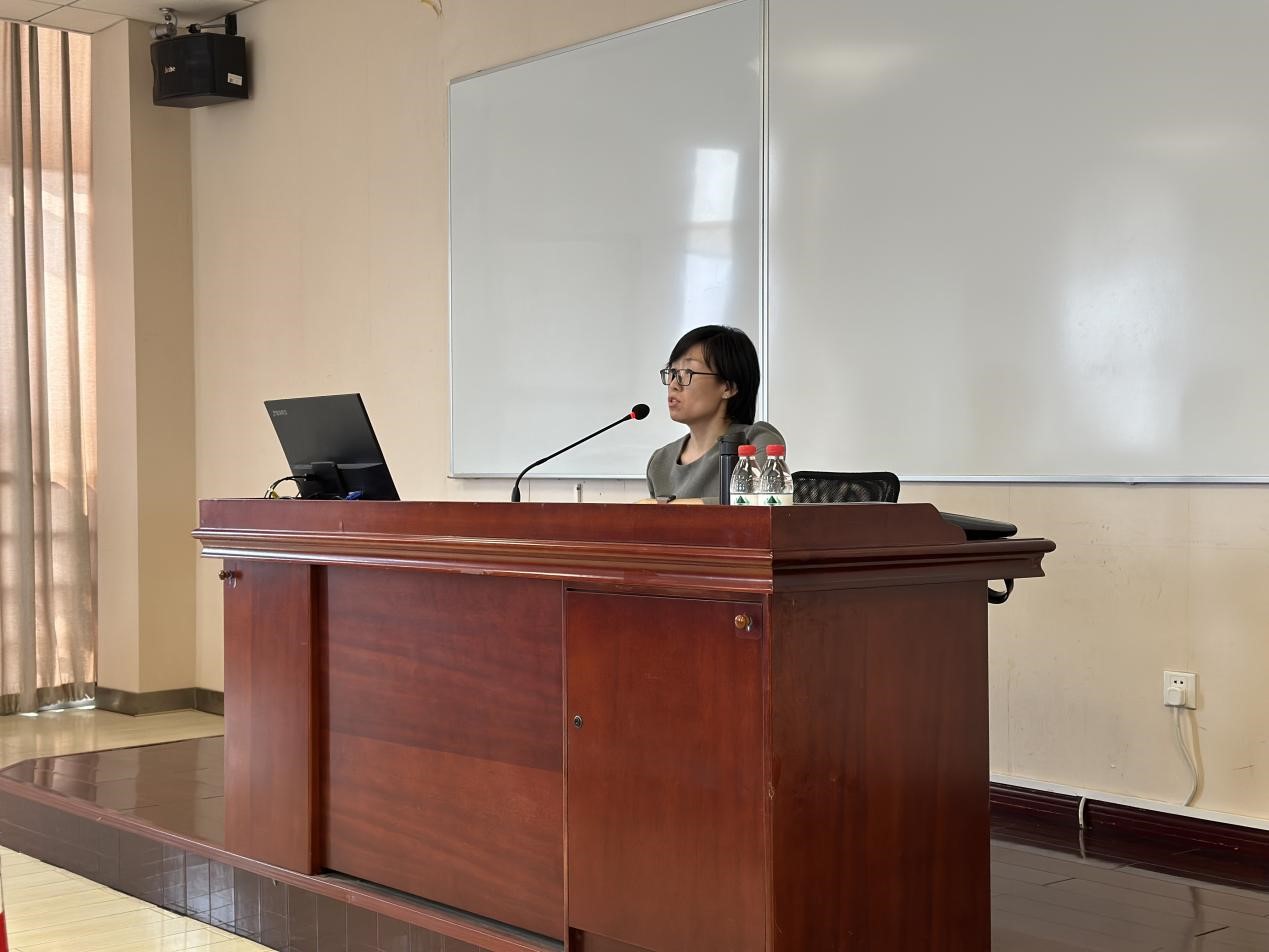 7mmtv
主题教育专题党课开讲 图片1.jpg